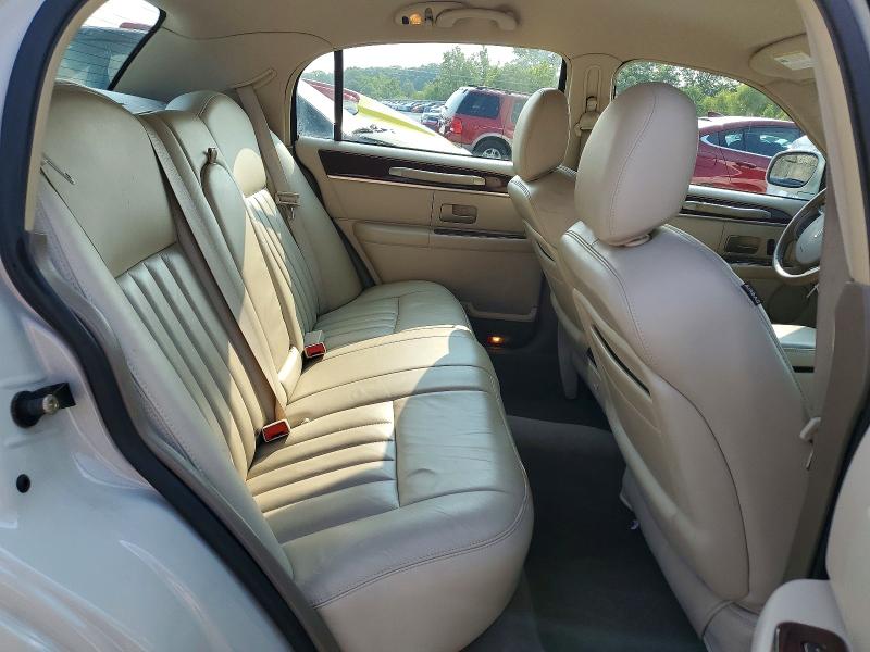 Продаж на аукціоні авто 2005 Lincoln Town Car, vin: 1LNHM81W05Y636477, номер лоту: 62872246