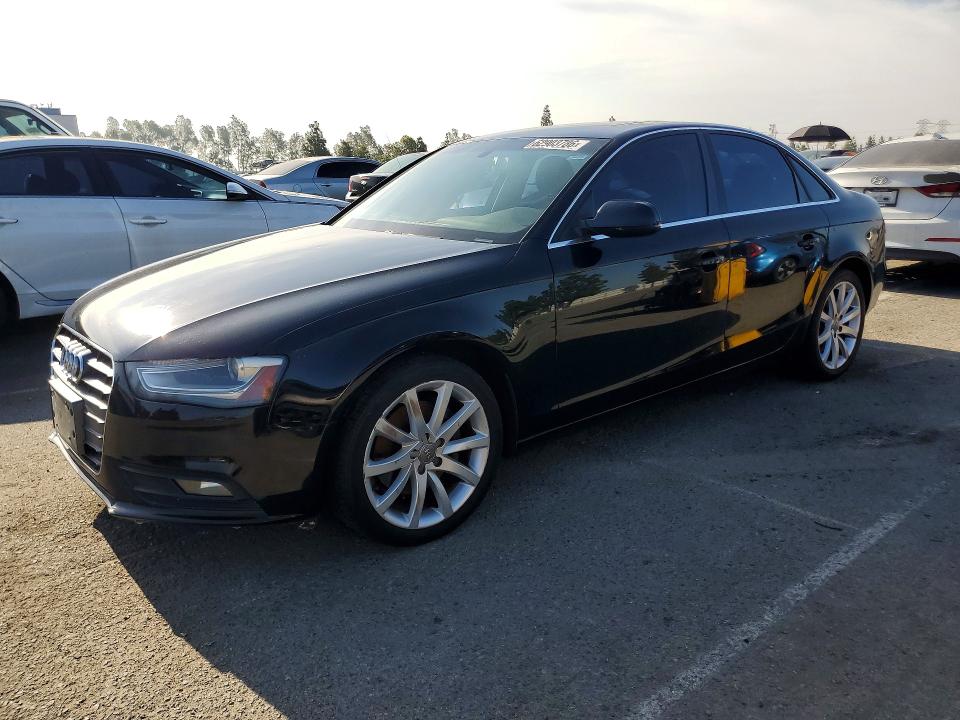 2013 Audi A4 მანქანა იყიდება აუქციონზე, vin: WAUEFAFL5DN016096, აუქციონის ნომერი: 62903786