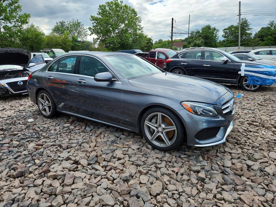 62981066 :رقم المزاد ، 55SWF4KBXHU195406 vin ، 2017 Mercedes-benz C مزاد بيع