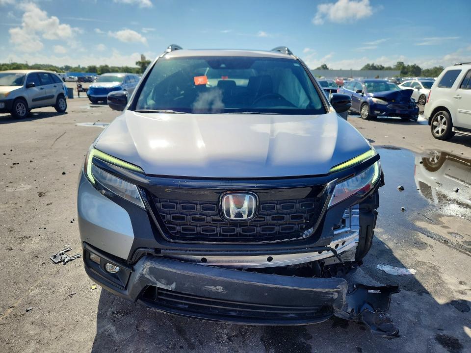 Продажа на аукционе авто 2021 Honda Passport, vin: 5FNYF7H9XMB011950, номер лота: 59590416
