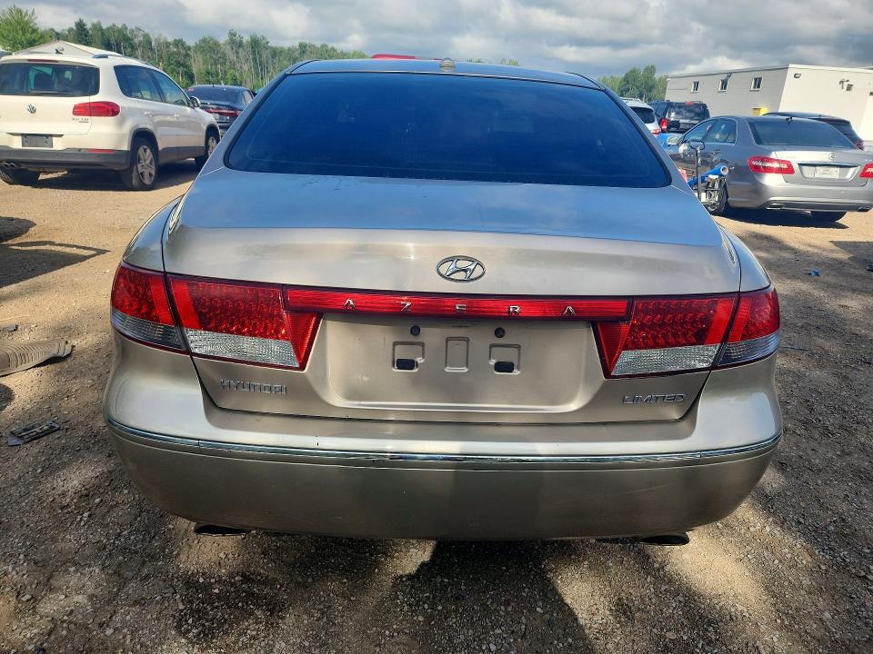 2008 Hyundai Azera მანქანა იყიდება აუქციონზე, vin: KMHFC46F58A301501, აუქციონის ნომერი: 57404026