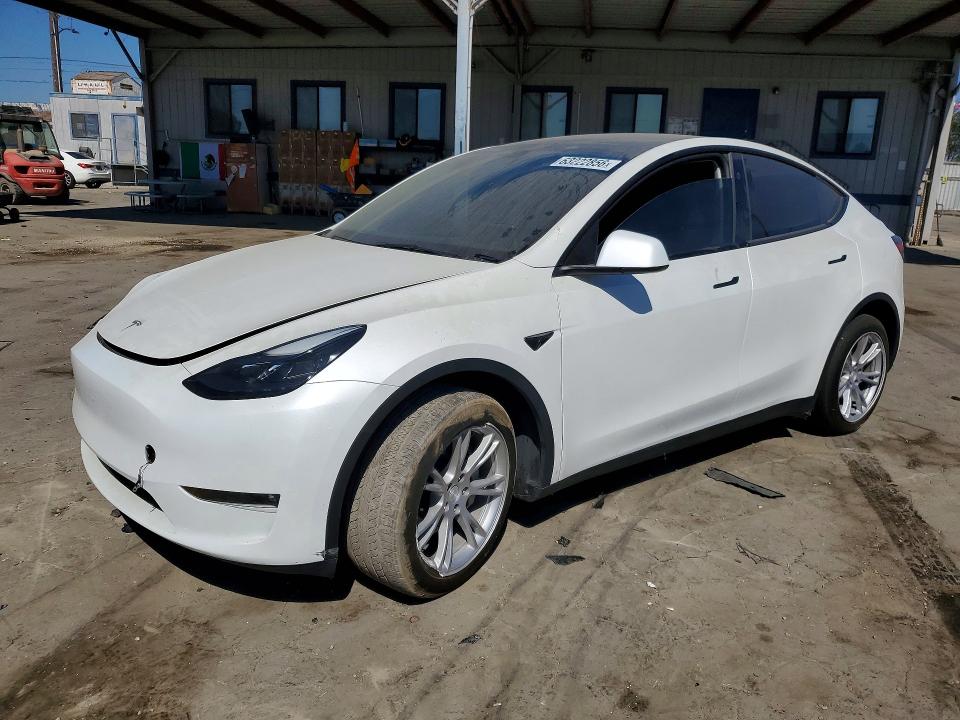 Продаж на аукціоні авто 2023 Tesla Model Y, vin: 7SAYGDED3PF945007, номер лоту: 63222856