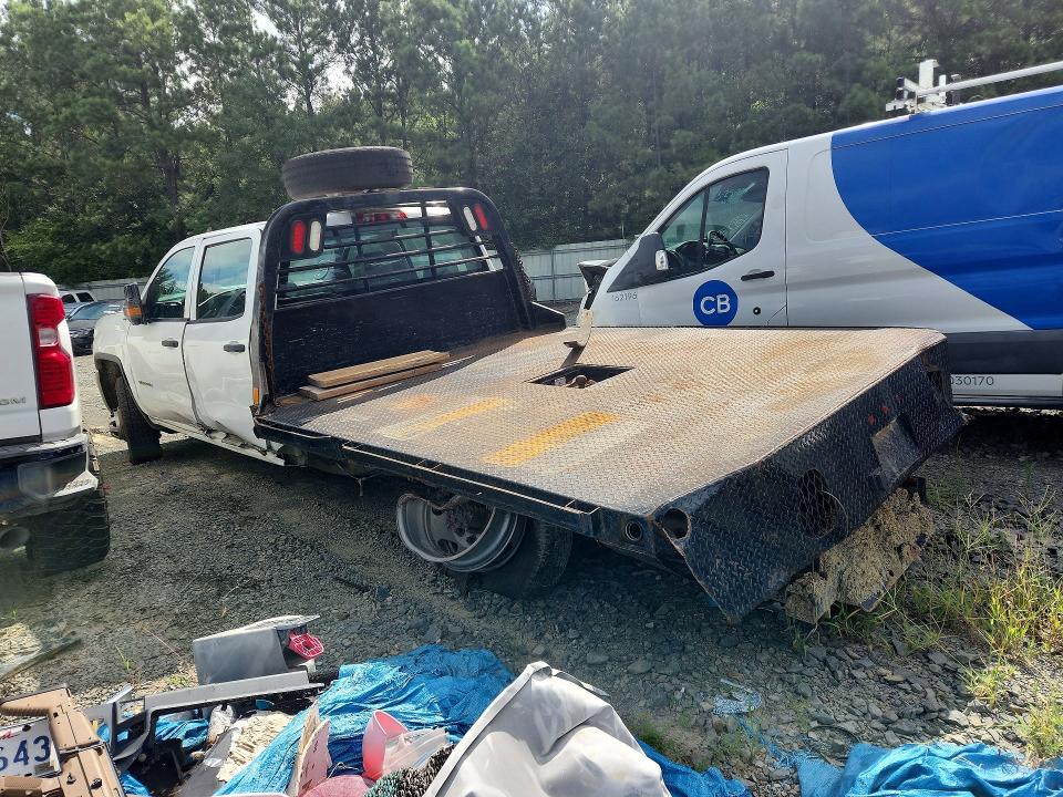 85614315 :رقم المزاد ، 1GD42VCY2JF158795 vin ، 2018 Gmc Sierra مزاد بيع