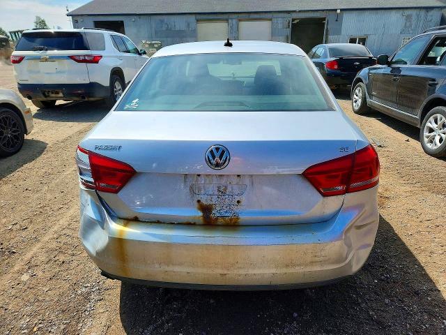 85629825 :رقم المزاد ، 1VWBH7A30CC089233 vin ، 2012 Volkswagen Passat مزاد بيع