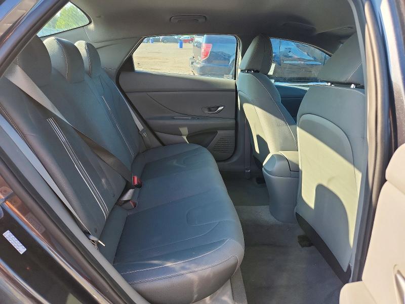 Продажа на аукционе авто 2022 Hyundai Elantra, vin: 5NPLM4AG4NH075881, номер лота: 61676226