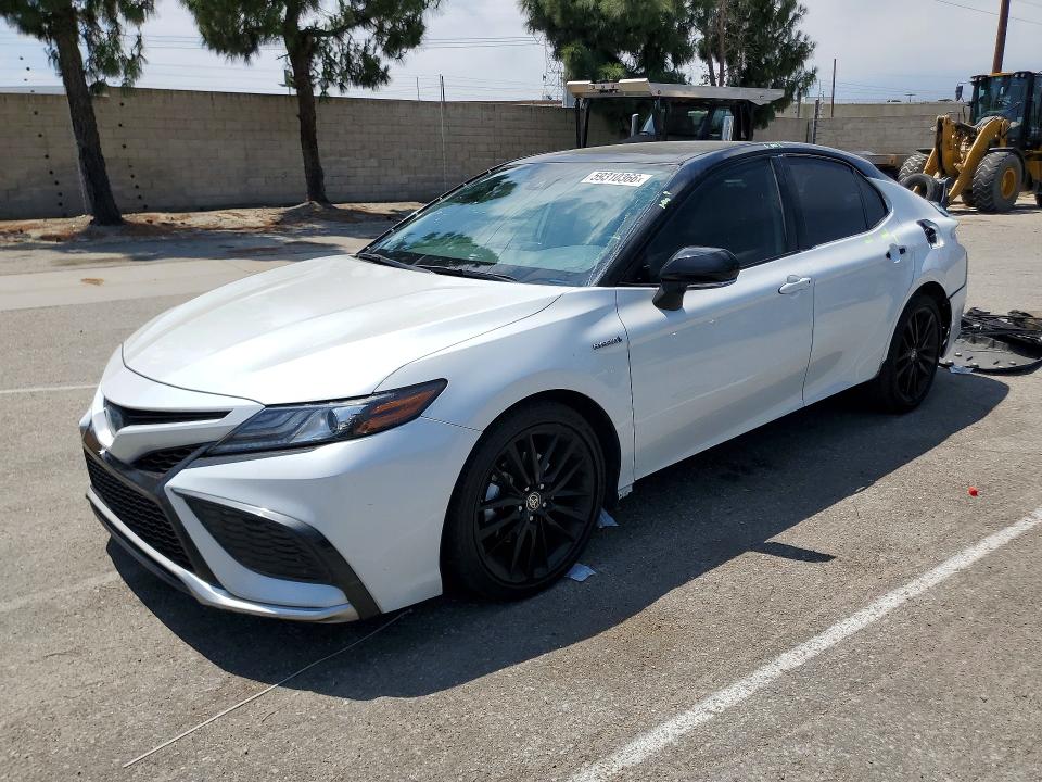 Продажа на аукционе авто 2021 Toyota Camry, vin: 4T1K31AK7MU028152, номер лота: 59310366