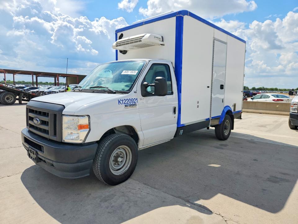 60671826 :رقم المزاد ، 1FDWE3FKXPDD00813 vin ، 2023 Ford E350 مزاد بيع