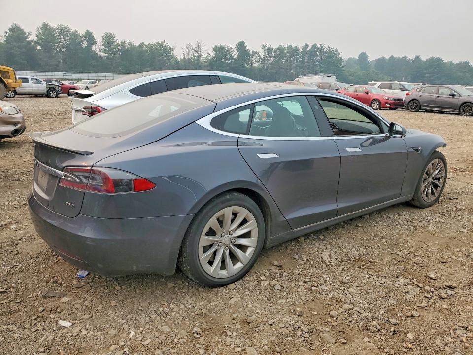 Aukcja sprzedaży 2017 Tesla Model S, vin: 5YJSA1E27HF201509, numer aukcji: 61015176