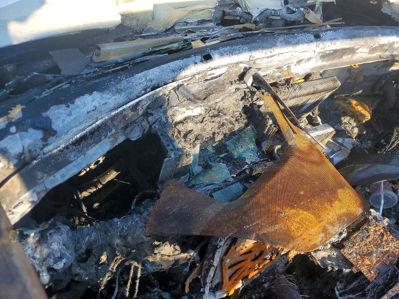 58181286 :رقم المزاد ، WDDZH6GB9JA328027 vin ، 2018 Mercedes-benz E مزاد بيع