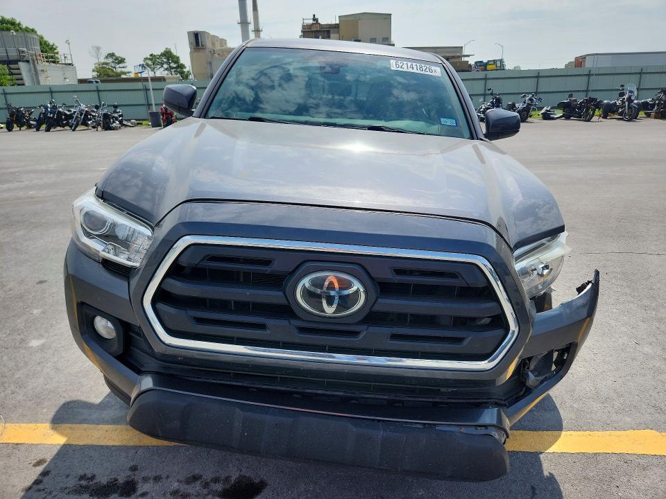 Aukcja sprzedaży 2018 Toyota Tacoma, vin: 5TFCZ5ANXJX162804, numer aukcji: 62141826