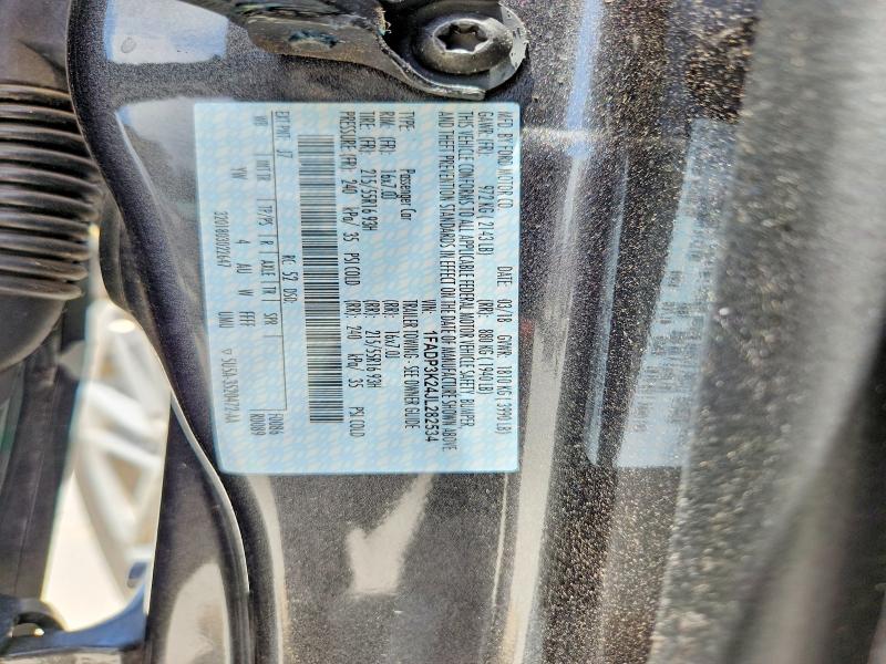 60899556 :رقم المزاد ، 1FADP3K24JL282534 vin ، 2018 Ford Focus مزاد بيع