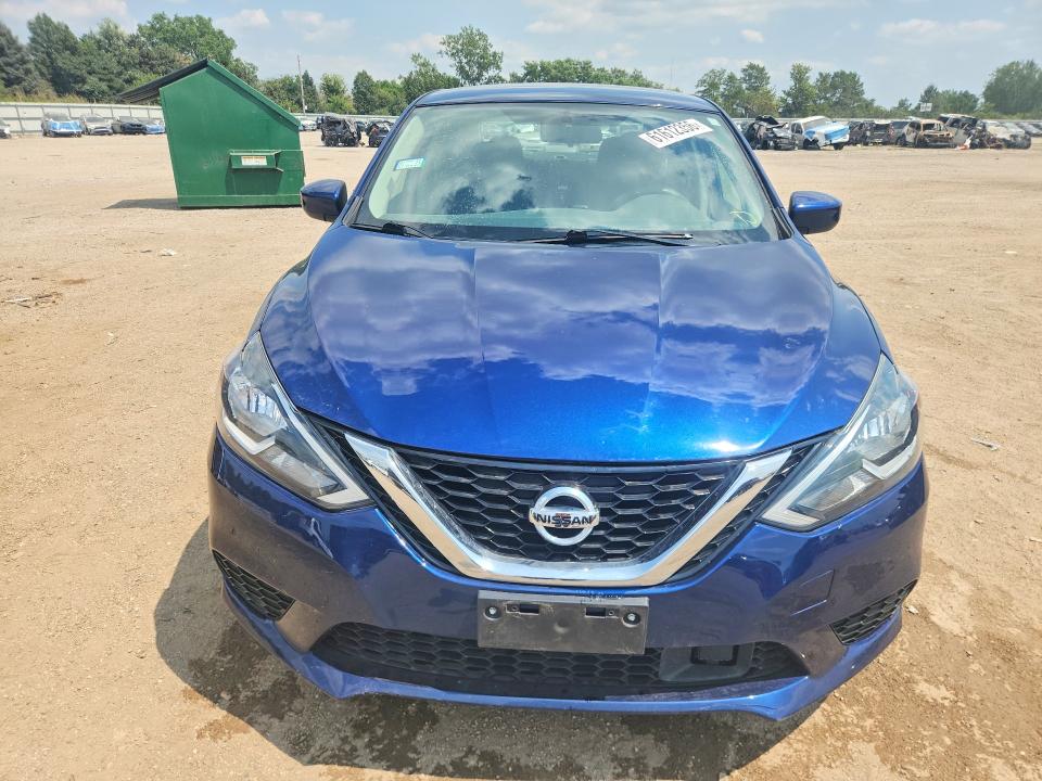 2019 Nissan Sentra მანქანა იყიდება აუქციონზე, vin: 3N1AB7AP7KY375558, აუქციონის ნომერი: 61612356