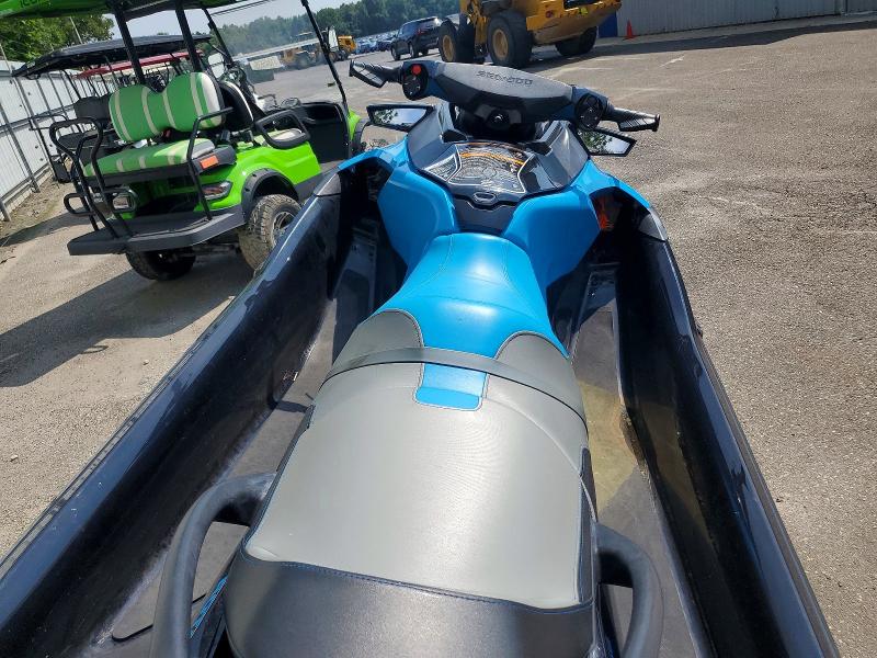 60620566 :رقم المزاد ، YDV03230K718 vin ، 2018 Sea Doo Rxt مزاد بيع