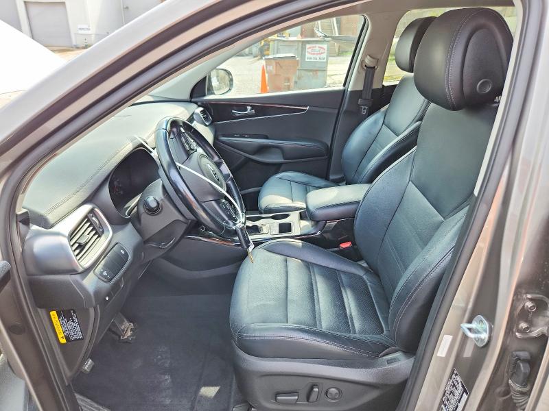 61732326 :رقم المزاد ، 5XYPHDA57GG098098 vin ، 2016 Kia Sorento مزاد بيع