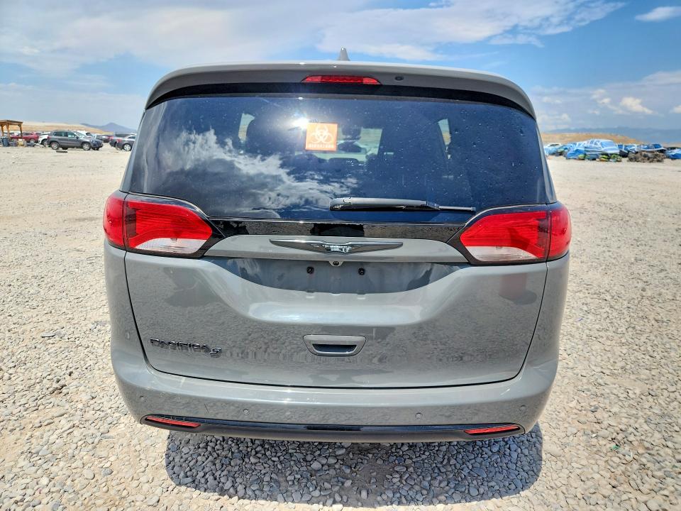 61127776 :رقم المزاد ، 2C4RC1EG1LR127036 vin ، 2020 Chrysler Pacifica مزاد بيع
