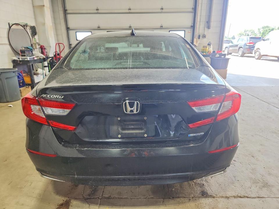 2018 Honda Accord მანქანა იყიდება აუქციონზე, vin: 1HGCV3F55JA001872, აუქციონის ნომერი: 62637046