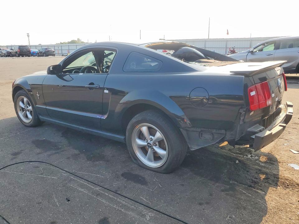 Продажа на аукционе авто 2007 Ford Mustang, vin: 1ZVHT80N775366889, номер лота: 61394546