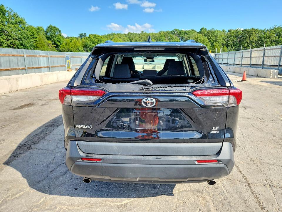 2021 Toyota Rav4 მანქანა იყიდება აუქციონზე, vin: 2T3F1RFV1MW185501, აუქციონის ნომერი: 57515176