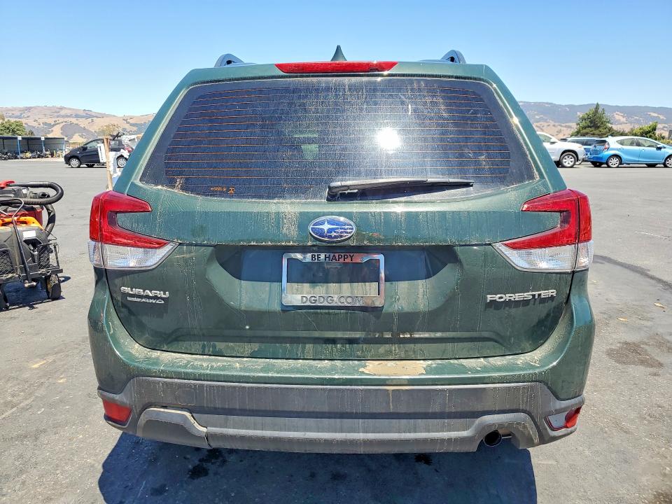 Продажа на аукционе авто 2022 Subaru Forester, vin: JF2SKACC9NH403645, номер лота: 62442696