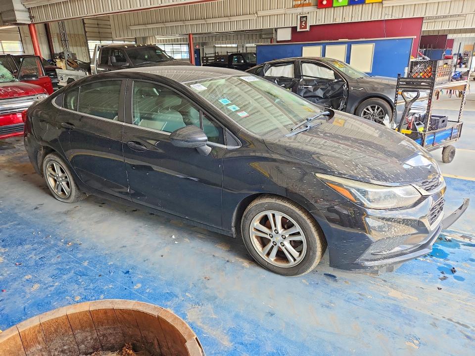 2018 Chevrolet Cruze მანქანა იყიდება აუქციონზე, vin: 1G1BE5SM3J7124711, აუქციონის ნომერი: 59916346