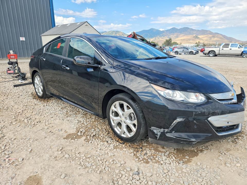 60635196 :رقم المزاد ، 1G1RD6S50HU106730 vin ، 2017 Chevrolet Volt مزاد بيع