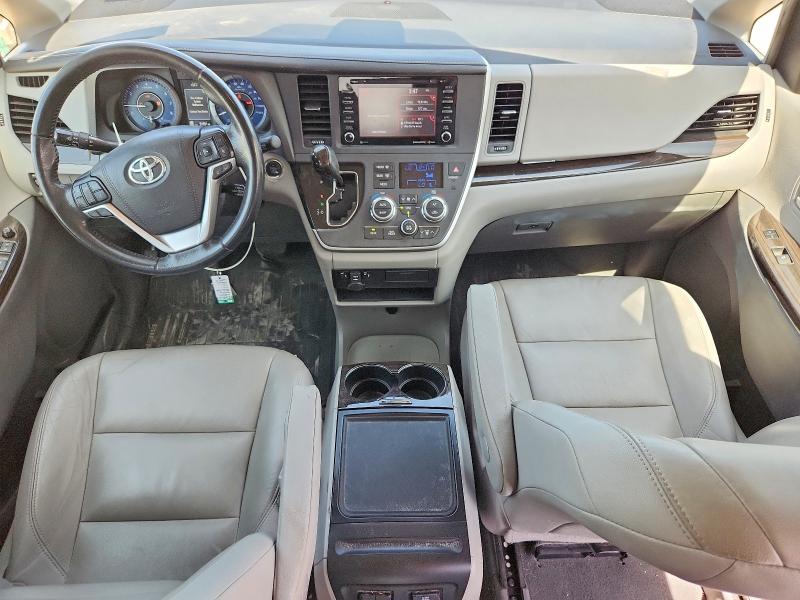 62784906 :رقم المزاد ، 5TDYZ3DC3LS028388 vin ، 2020 Toyota Sienna مزاد بيع