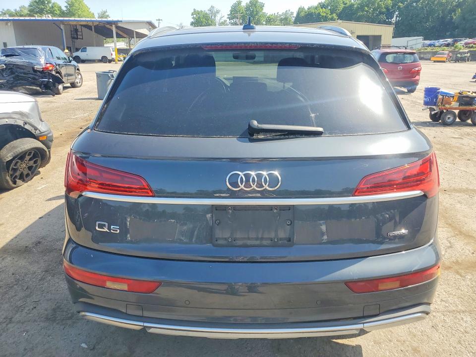 59301146 :رقم المزاد ، WA1AAAFY5M2013948 vin ، 2021 Audi Q5 مزاد بيع