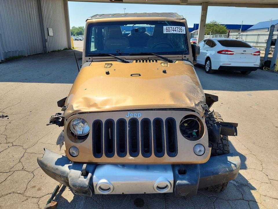 60744726 :رقم المزاد ، 1C4AJWBG4FL607492 vin ، 2015 Jeep Wrangler مزاد بيع