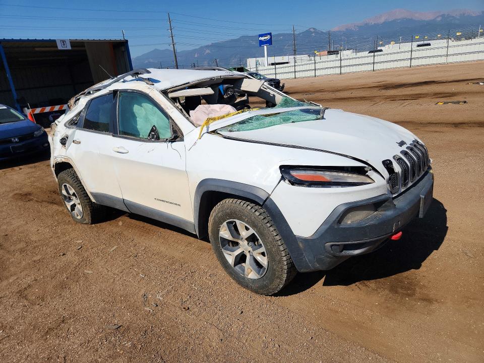 59392936 :رقم المزاد ، 1C4PJMBS9EW317023 vin ، 2014 Jeep Cherokee مزاد بيع
