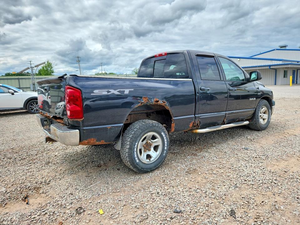 62121796 :رقم المزاد ، 1D7HU18278J184982 vin ، 2008 Dodge Ram 1500 مزاد بيع
