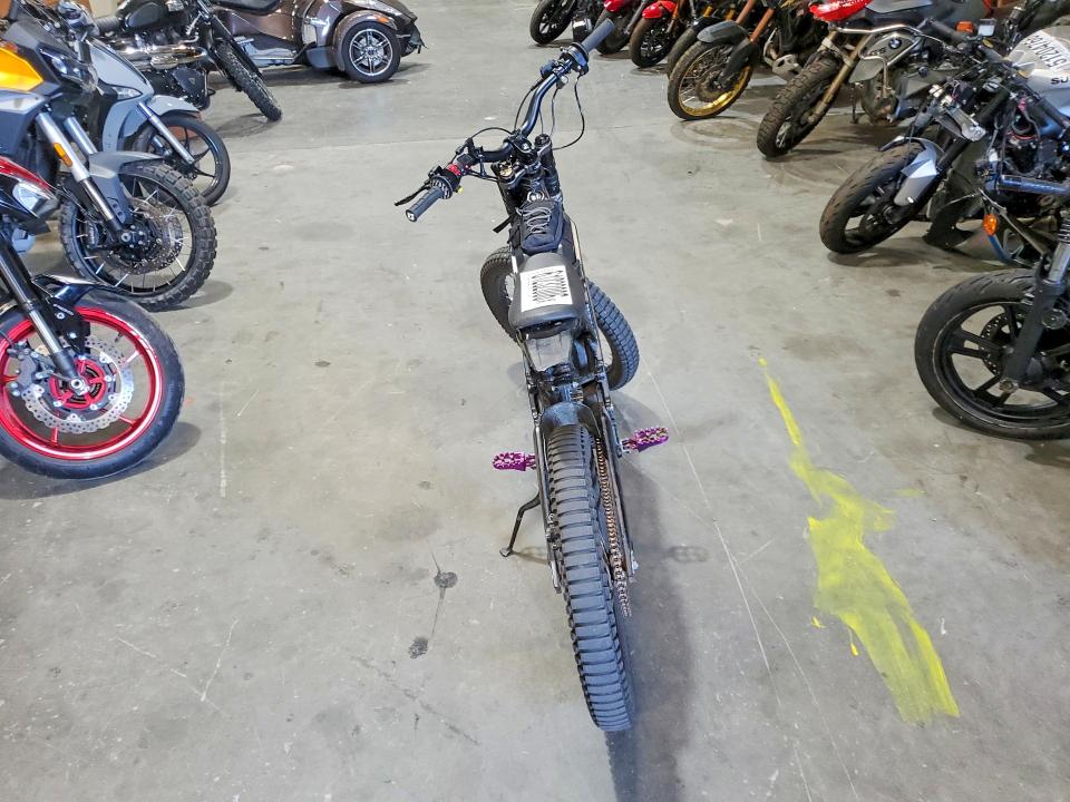 Продажа на аукционе авто 2024 Surron Light Bee, vin: HU3S1YWB9P0010483, номер лота: 61232006