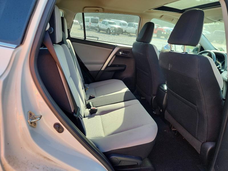 Продаж на аукціоні авто 2018 Toyota Rav4, vin: 2T3WFREV9JW467061, номер лоту: 61705086