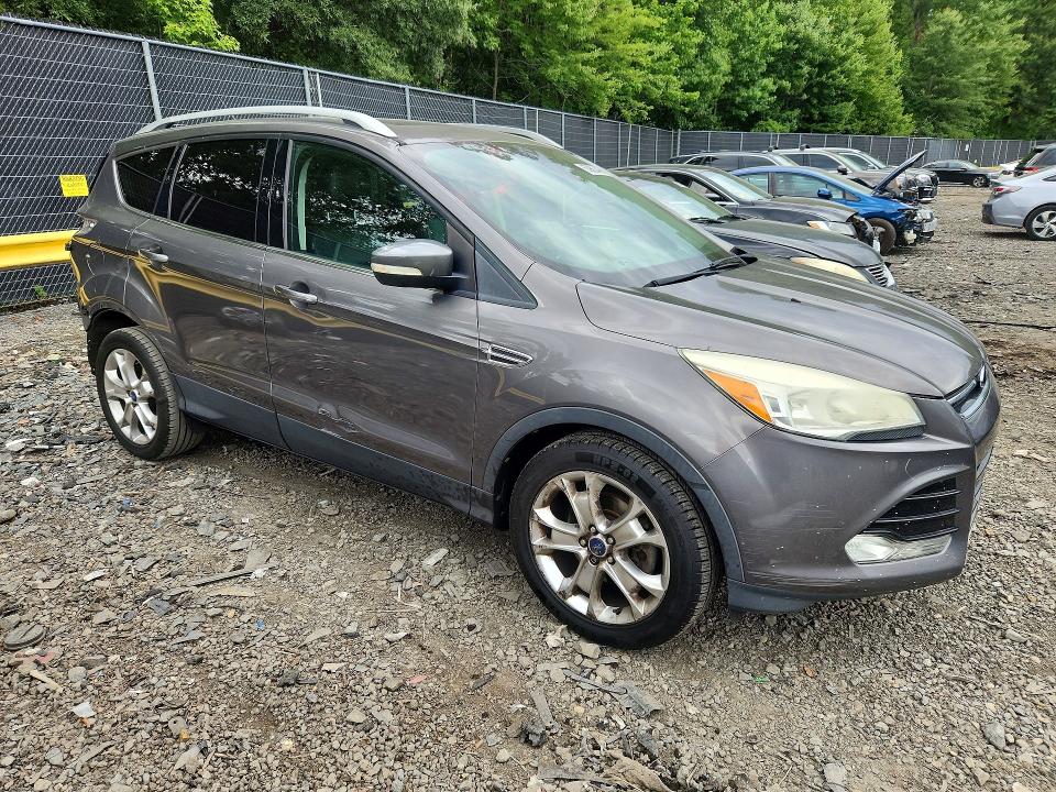 Продажа на аукционе авто 2014 Ford Escape, vin: 1FMCU0J93EUA39756, номер лота: 62962446