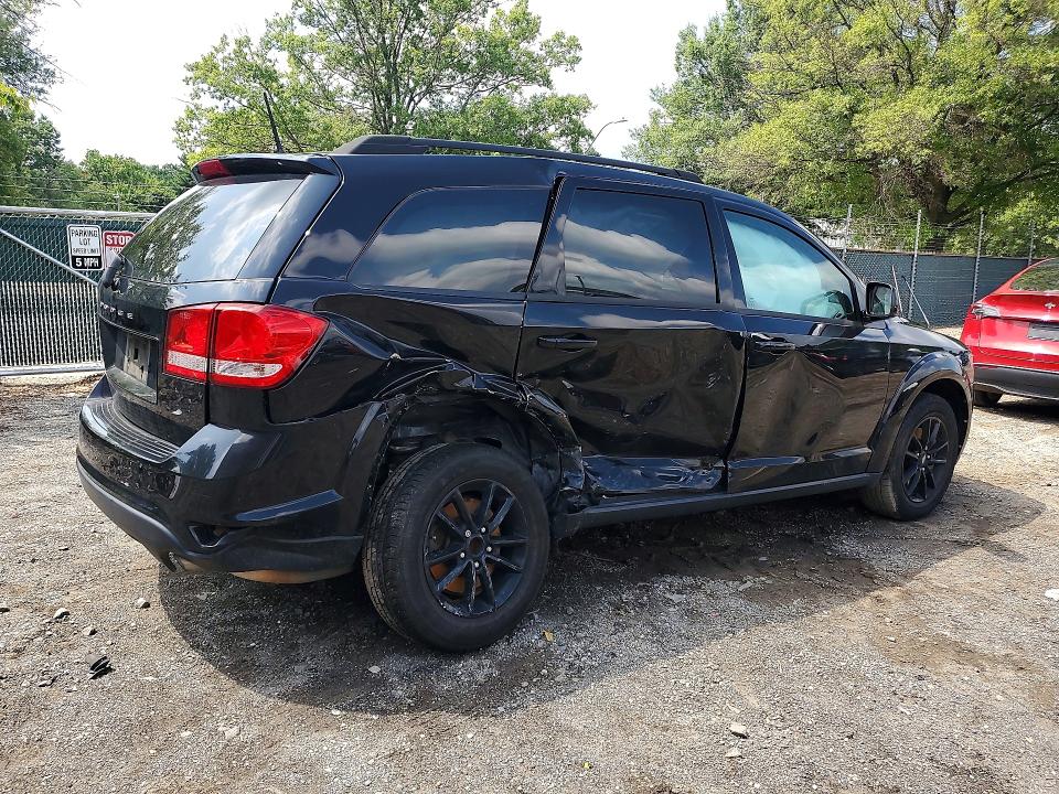60462726 :رقم المزاد ، 3C4PDCBB4KT845555 vin ، 2019 Dodge Journey مزاد بيع