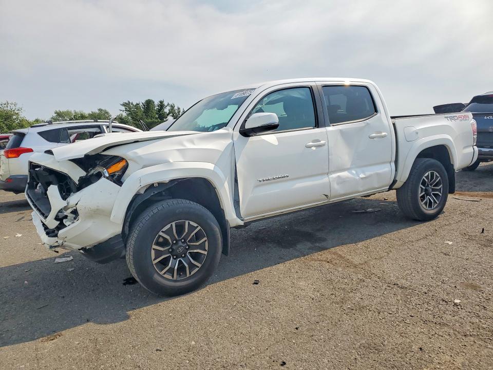 2022 Toyota Tacoma მანქანა იყიდება აუქციონზე, vin: 3TYCZ5AN7NT071067, აუქციონის ნომერი: 61090756