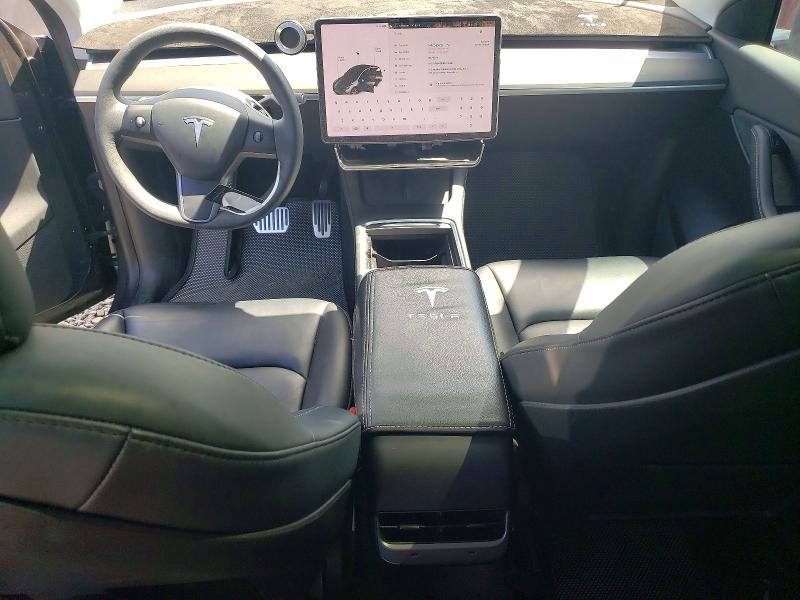 Продаж на аукціоні авто 2021 Tesla Model Y, vin: 5YJYGAEE0MF146298, номер лоту: 61553676