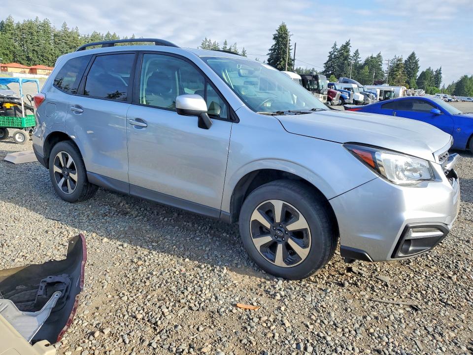 Продаж на аукціоні авто 2018 Subaru Forester, vin: JF2SJAGC3JH535095, номер лоту: 59120516