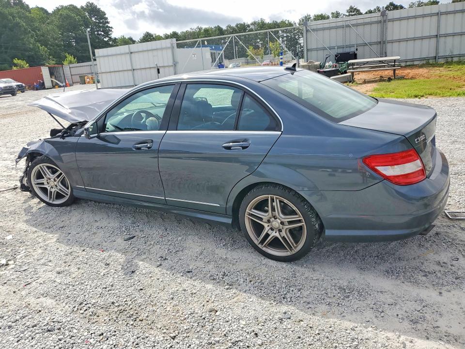 2010 Mercedes-benz C მანქანა იყიდება აუქციონზე, vin: WDDGF5EB1AF448806, აუქციონის ნომერი: 61746386