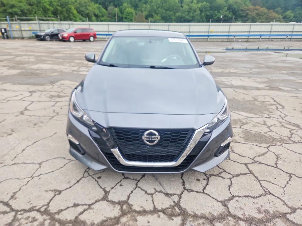 62618486 :رقم المزاد ، 1N4BL4BVXKC183186 vin ، 2019 Nissan Altima مزاد بيع