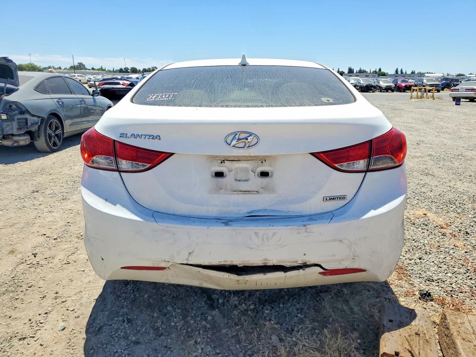 60049756 :رقم المزاد ، 5NPDH4AE7CH131980 vin ، 2012 Hyundai Elantra مزاد بيع