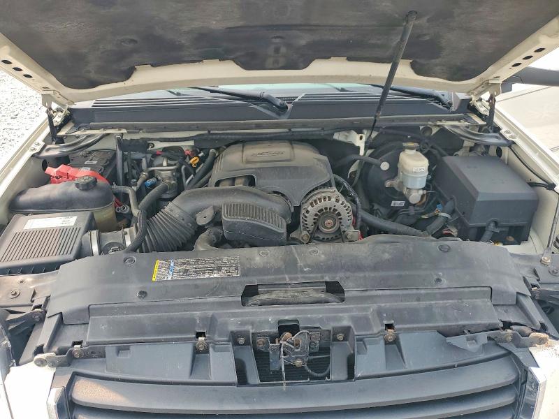 61320706 :رقم المزاد ، 1GKFK16348R215260 vin ، 2008 Gmc Yukon Xl مزاد بيع