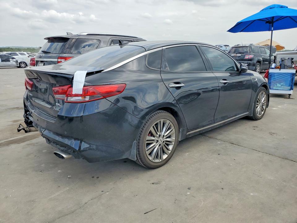 60934756 :رقم المزاد ، 5XXGV4L22GG118645 vin ، 2016 Kia Optima مزاد بيع