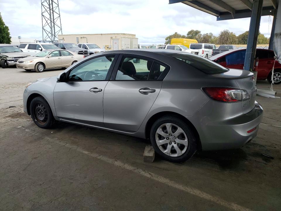 59907906 :رقم المزاد ، JM1BL1TG9D1728642 vin ، 2013 Mazda 3 مزاد بيع
