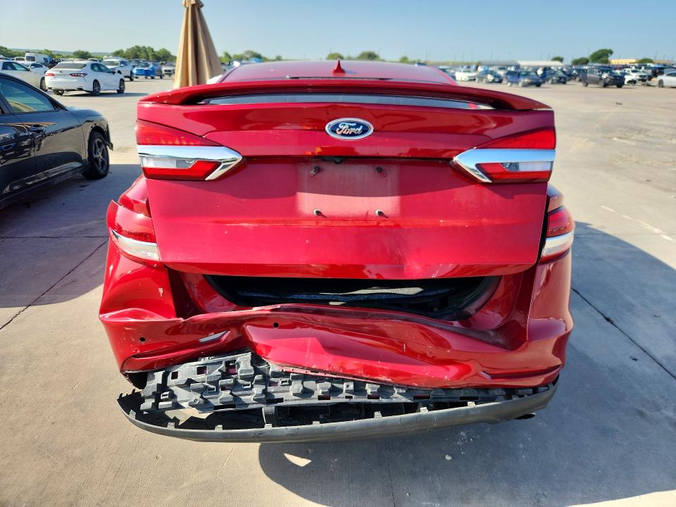 61878246 :رقم المزاد ، 3FA6P0HDXLR140757 vin ، 2020 Ford Fusion مزاد بيع