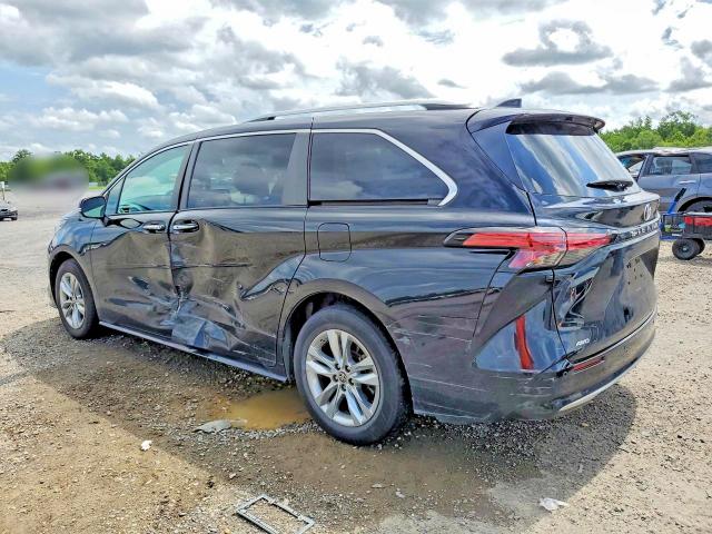60640796 :رقم المزاد ، 5TDZSKFC9PS092781 vin ، 2023 Toyota Sienna مزاد بيع