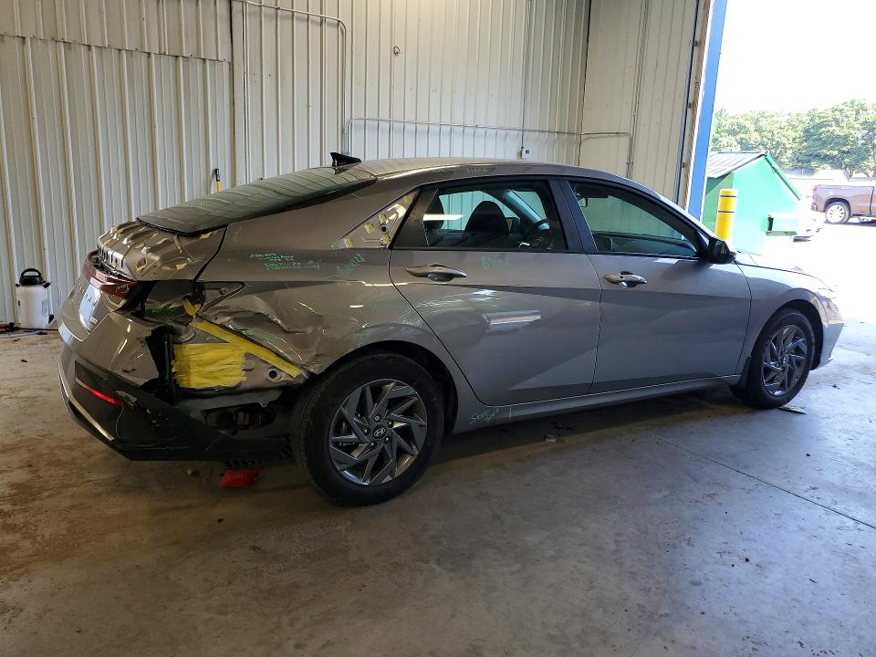 2025 Hyundai Elantra Hybrid მანქანა იყიდება აუქციონზე, vin: KMHLM4DJXSU166142, აუქციონის ნომერი: 62317196