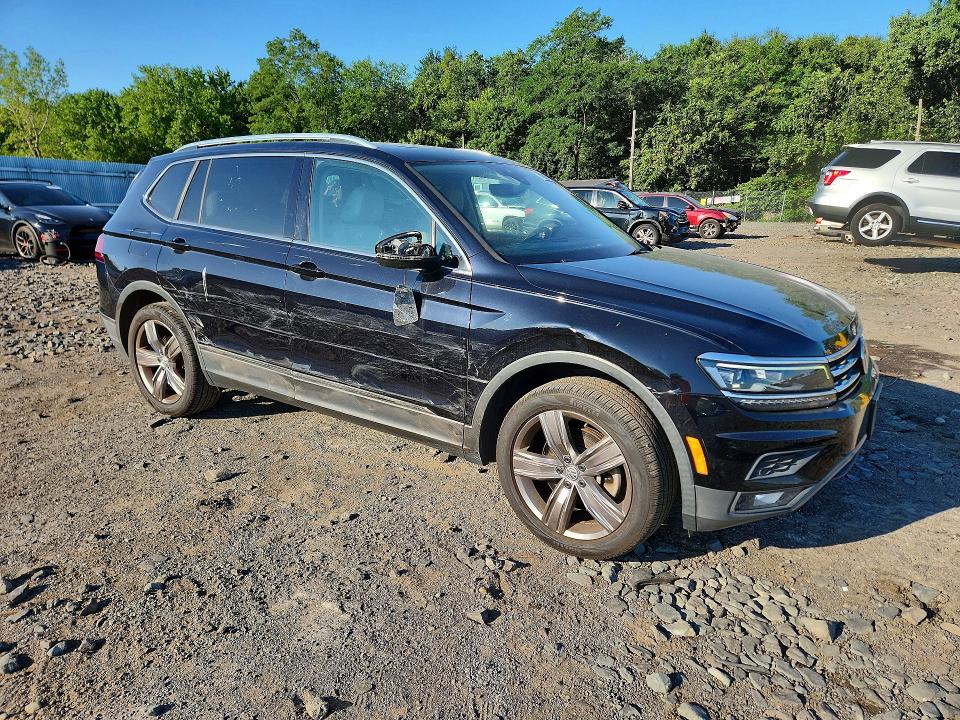62242856 :رقم المزاد ، 3VV4B7AX7KM041811 vin ، 2019 Volkswagen Tiguan مزاد بيع
