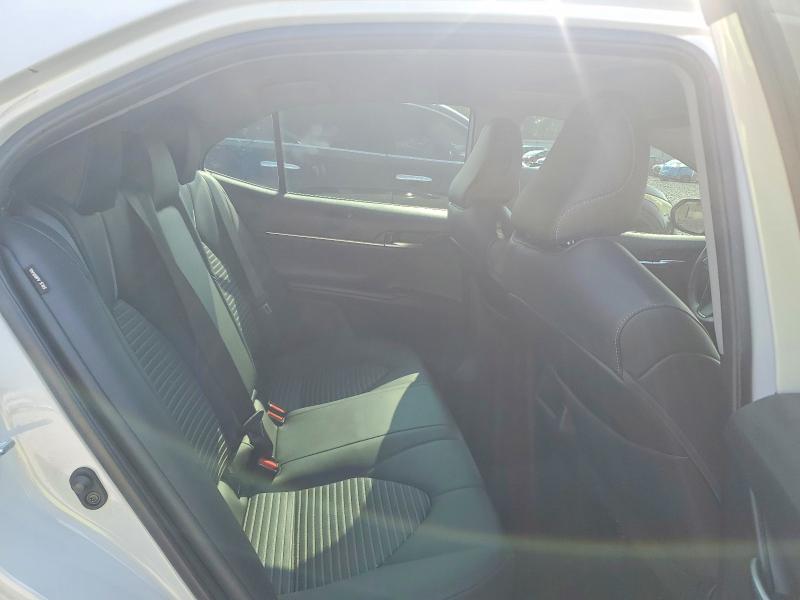 Продажа на аукционе авто 2024 Toyota Camry, vin: 4T1G11AK7RU196778, номер лота: 61739476