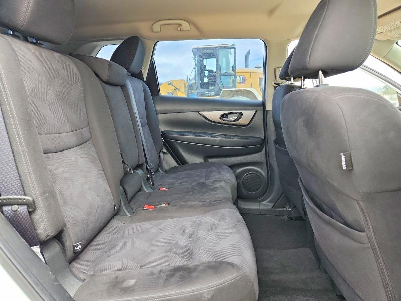 Продажа на аукционе авто 2015 Nissan Rogue, vin: KNMAT2MTXFP566646, номер лота: 61413136