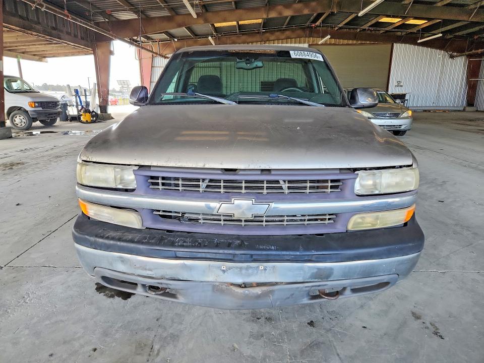 Продажа на аукционе авто 2001 Chevrolet Silverado, vin: 1GCEC14V11Z207728, номер лота: 60884956